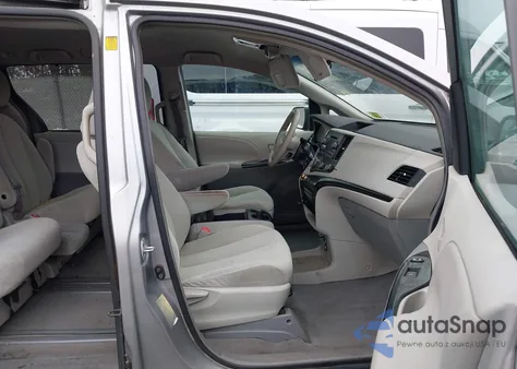 2011 Toyota Sienna Le V6 from USA, damaged, VIN 5TDKK3DC5BS024738